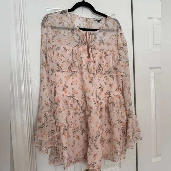 AE Long-Sleeve Ruffle Romper - Picture 4 of 6